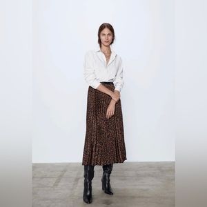 ZARA ANIMAL PRINT LEOPARD PLEATED SKIRT 8372/256/700